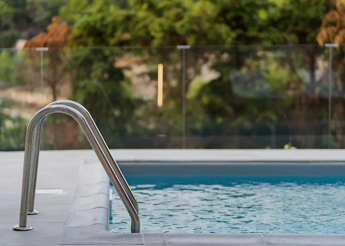 Iliana Exclusive - Private Pool Villa