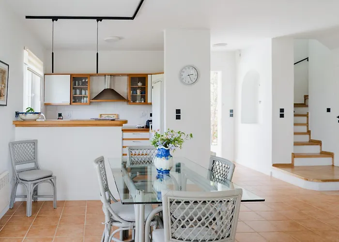 Iliana Exclusive - Private Pool Villa